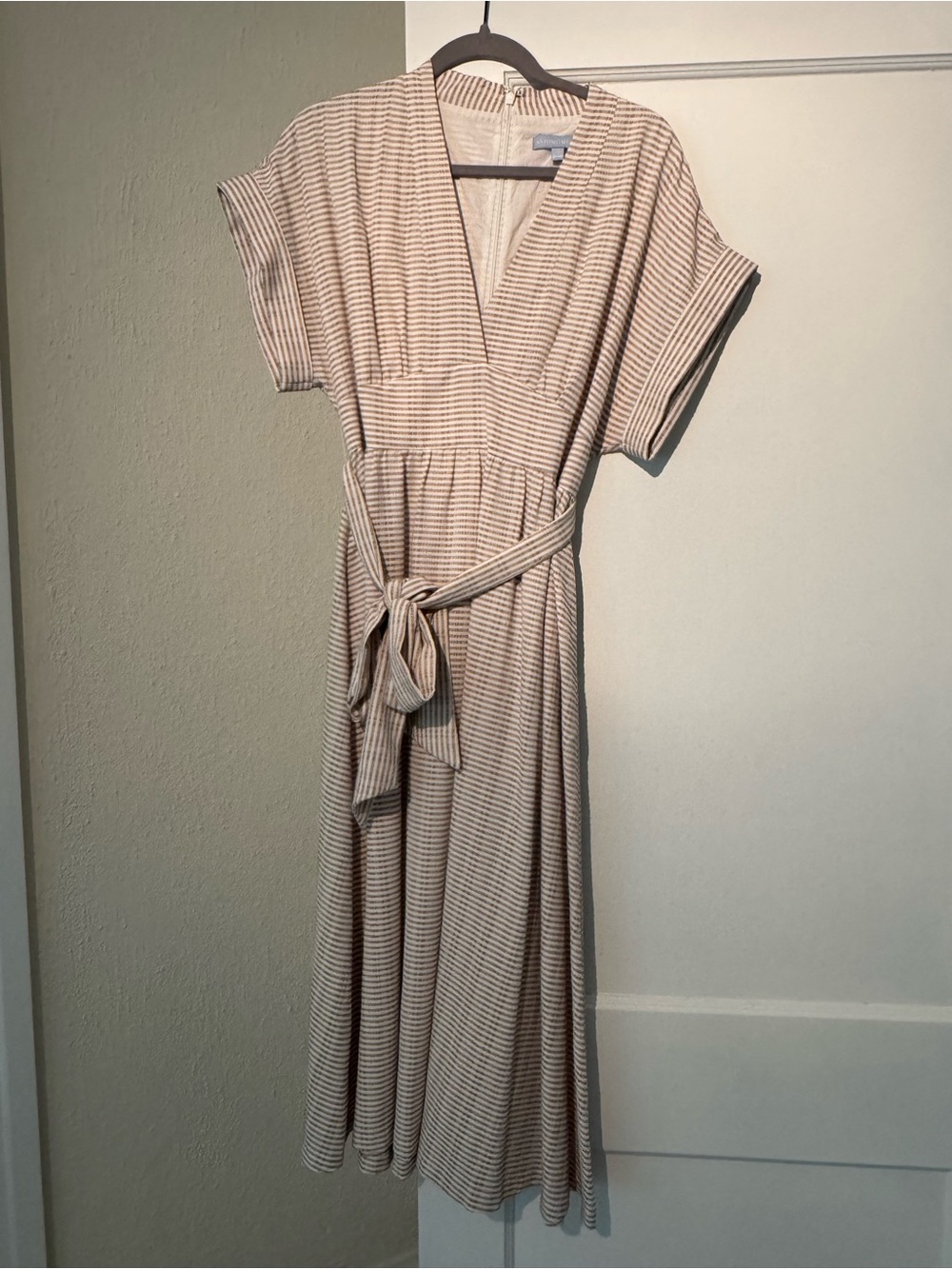 ANTONIO MELANI Beige Striped Midi Dress with Waist Tie
